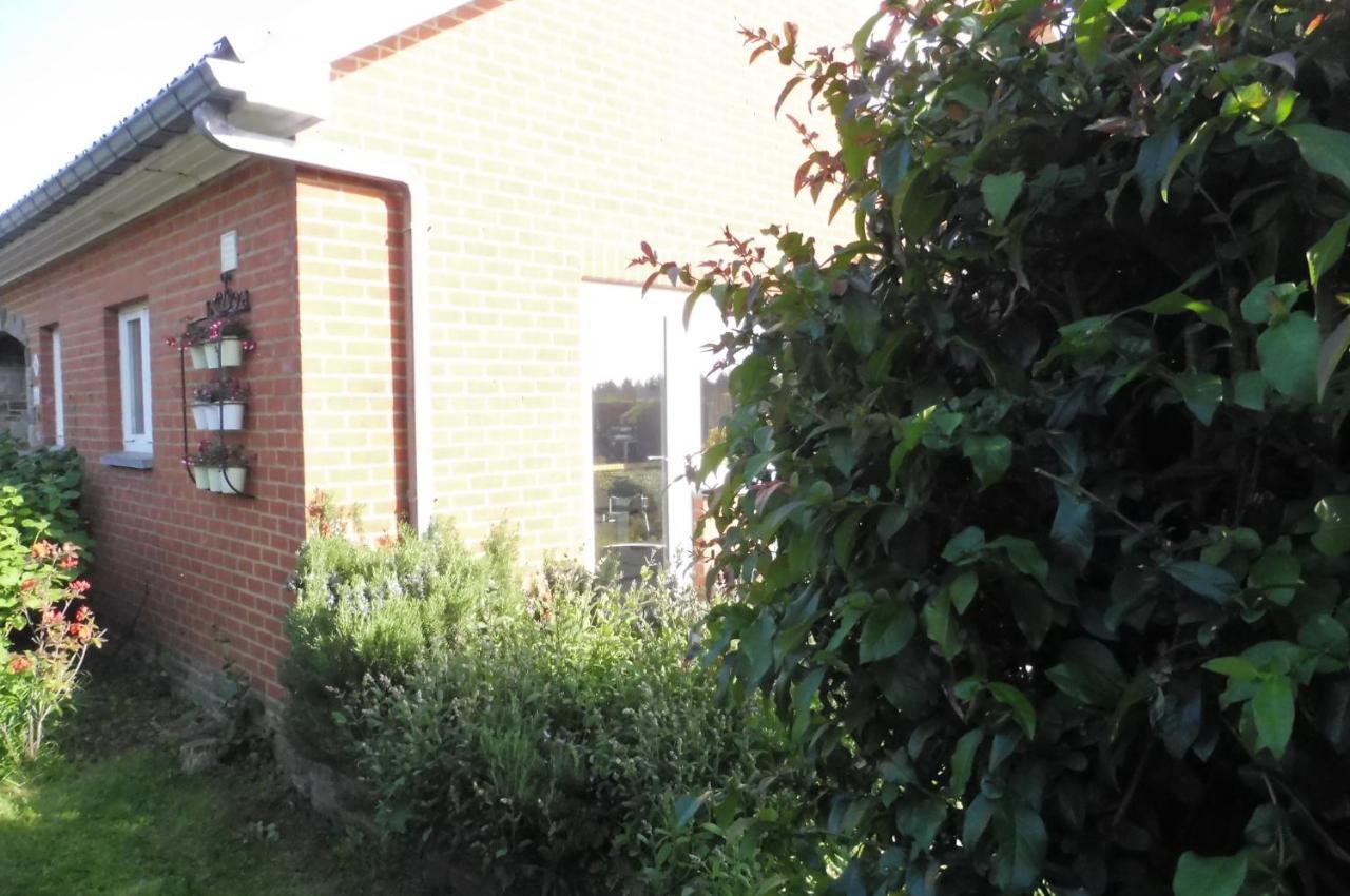 Bed and Breakfast La Lustinoise Exterior foto