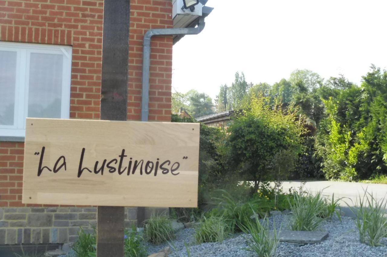 Bed and Breakfast La Lustinoise Exterior foto