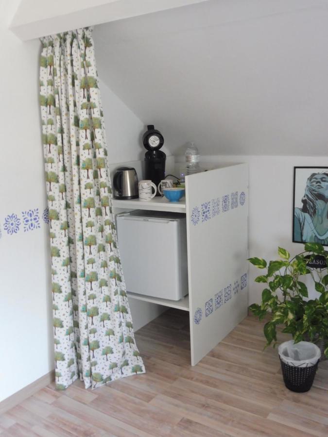 Bed and Breakfast La Lustinoise Exterior foto